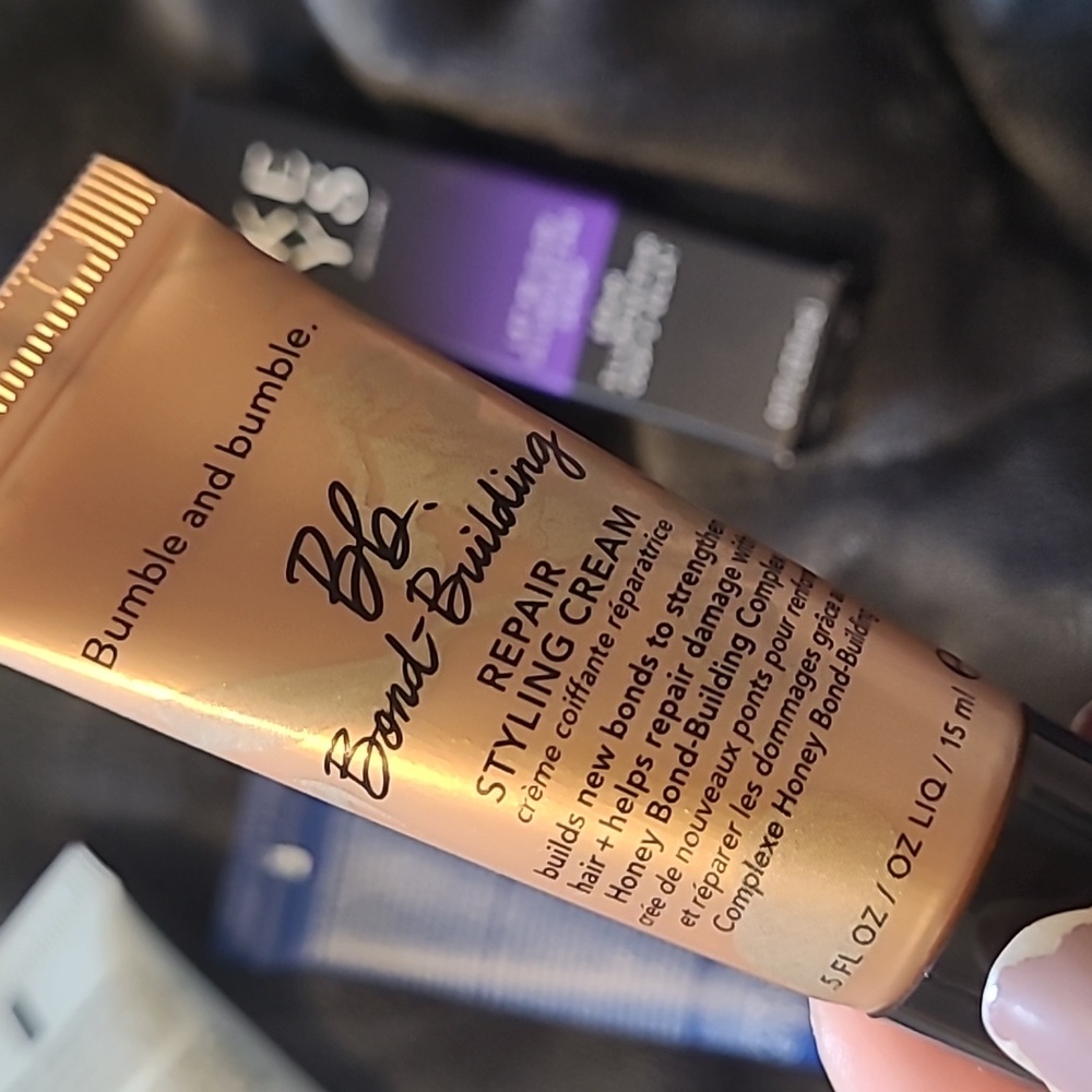 Travel sized items - Picture 4 of 6